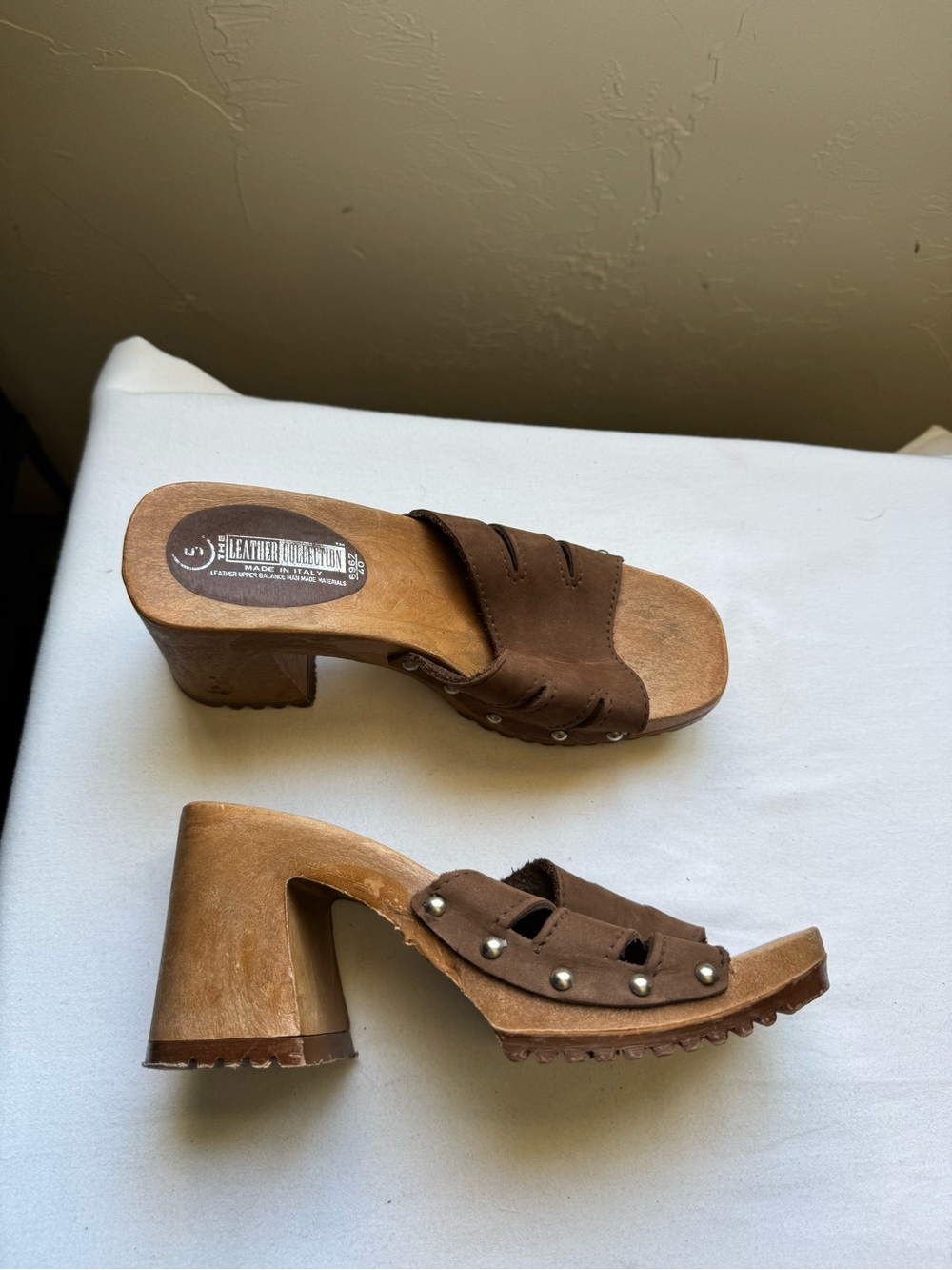 Y2K 70s platform clogs by The Leather Collection, Block heel, Brown leather 5